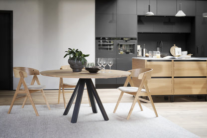 Rowico CARRADALE V-Leg Round Dining Table Ø150 CM