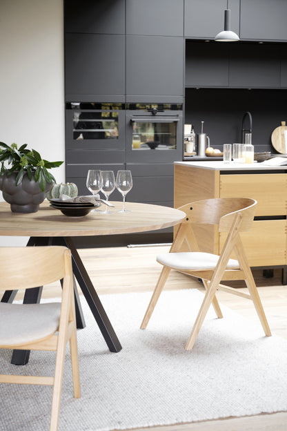 Rowico CARRADALE V-Leg Round Dining Table Ø150 CM