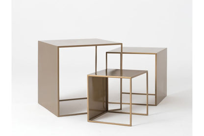 CustomForm 2WALL TRIO Set of Coffee Tables
