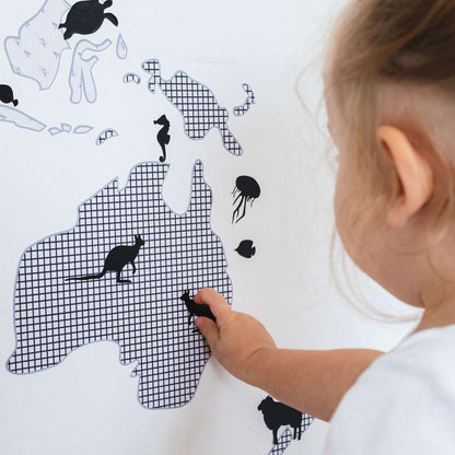 World Animals Black - 60x60CM